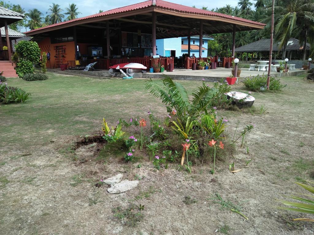 Happy Days Resort Koh Mak Exteriör bild