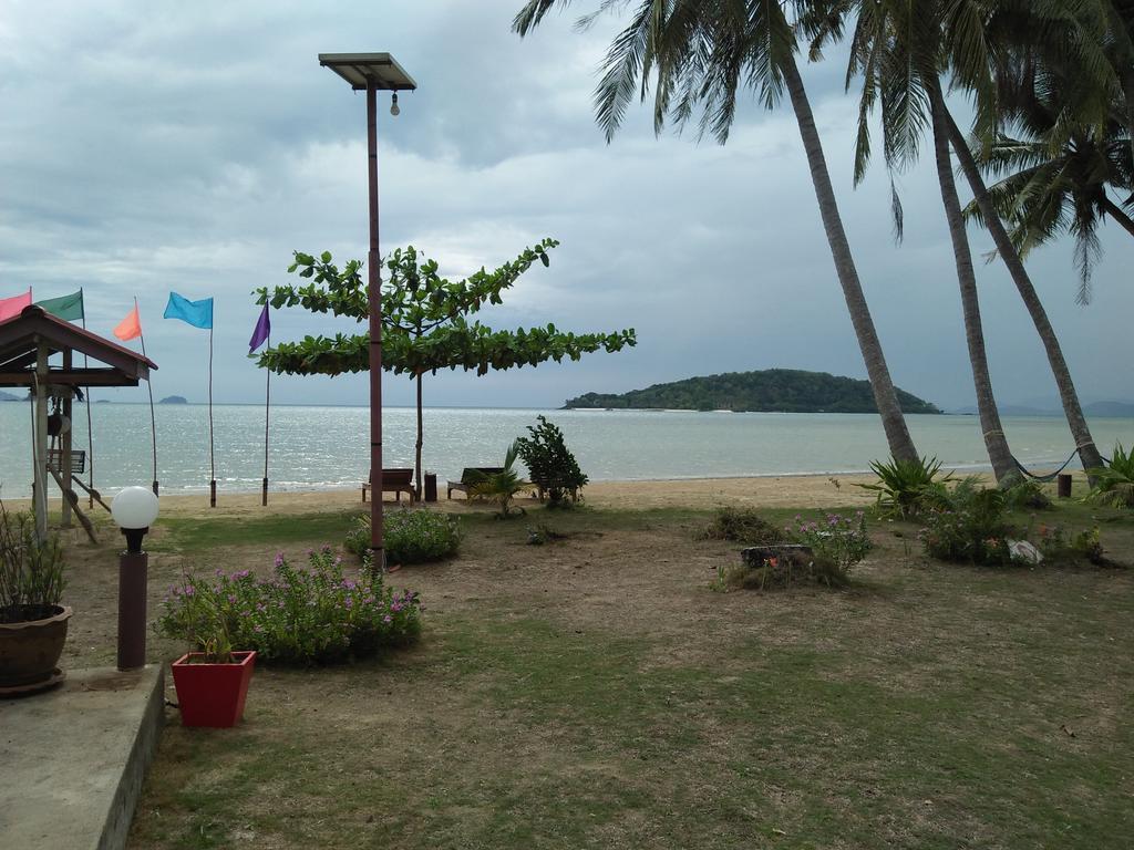 Happy Days Resort Koh Mak Exteriör bild